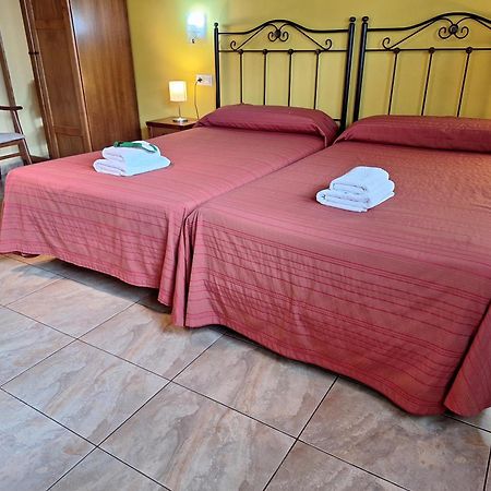 Hostal Europa San Roque del Acebal Eksteriør billede