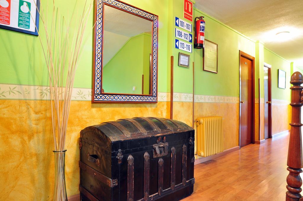 Hostal Europa San Roque del Acebal Eksteriør billede
