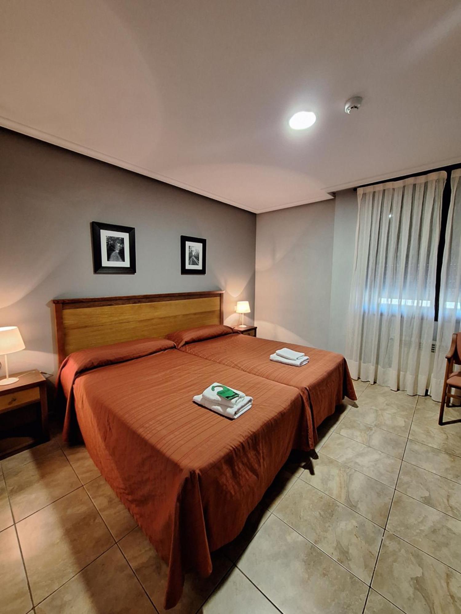 Hostal Europa San Roque del Acebal Eksteriør billede