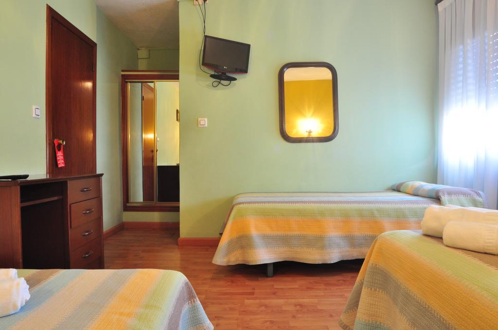Hostal Europa San Roque del Acebal Eksteriør billede