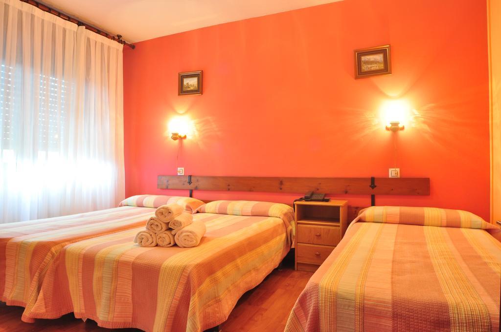 Hostal Europa San Roque del Acebal Eksteriør billede